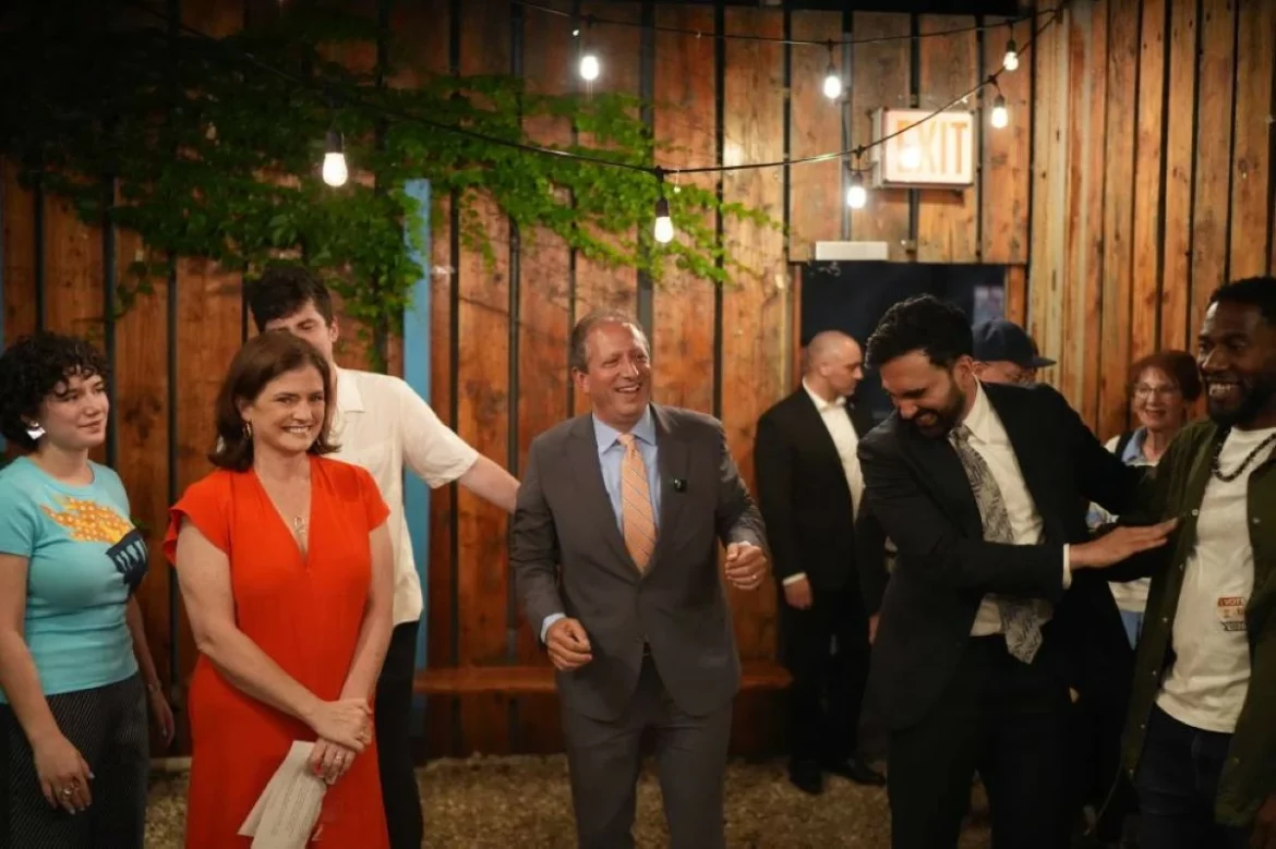 Mayor Mamdani's New York sweep tests Democratic Party's willingness to change